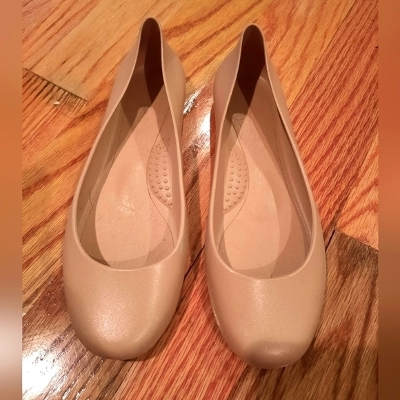 OKA-B‎ Matte Taylor Ballet Flats! Size 9 - Picture 1 of 6